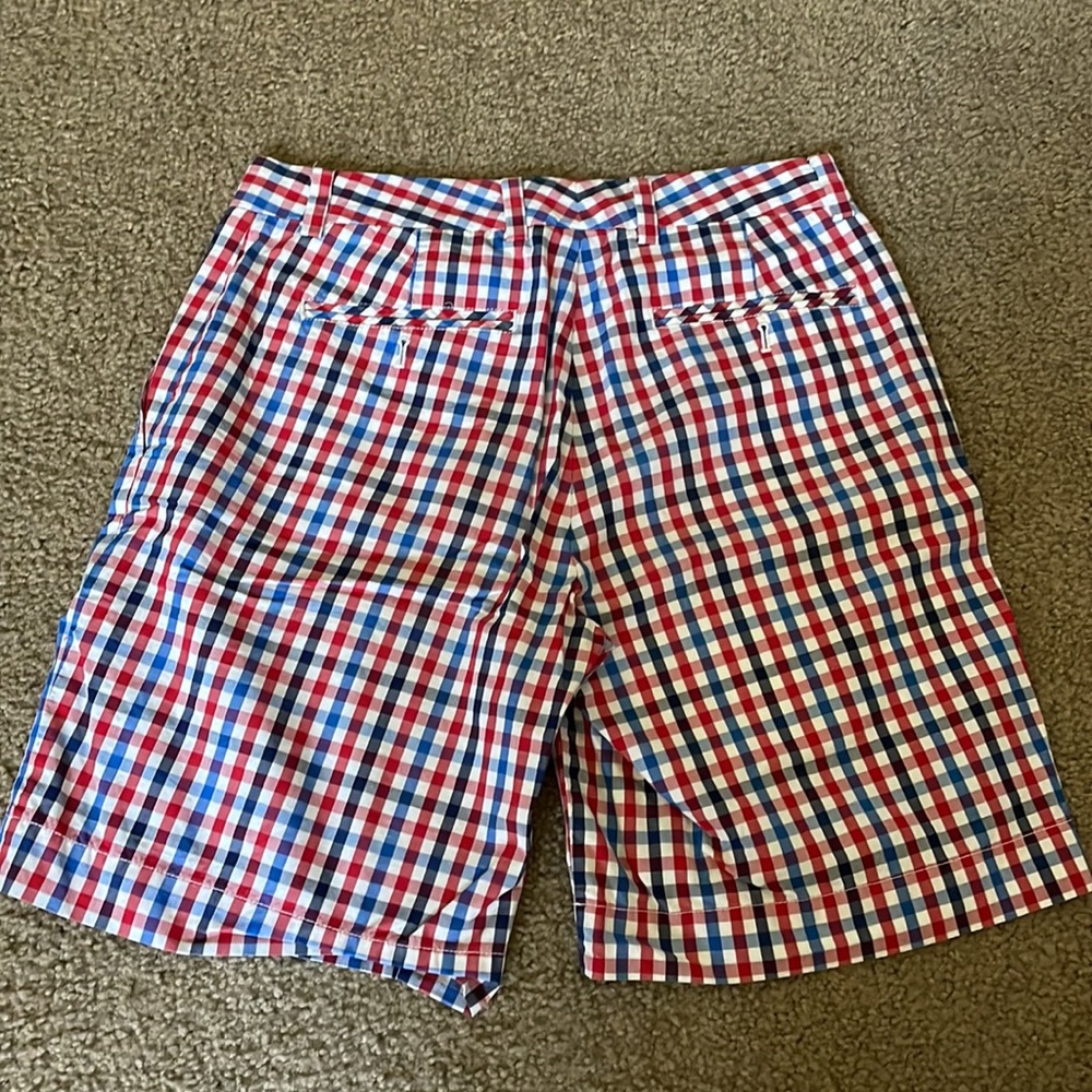 Vineyard Vines Shorts - Picture 3 of 3